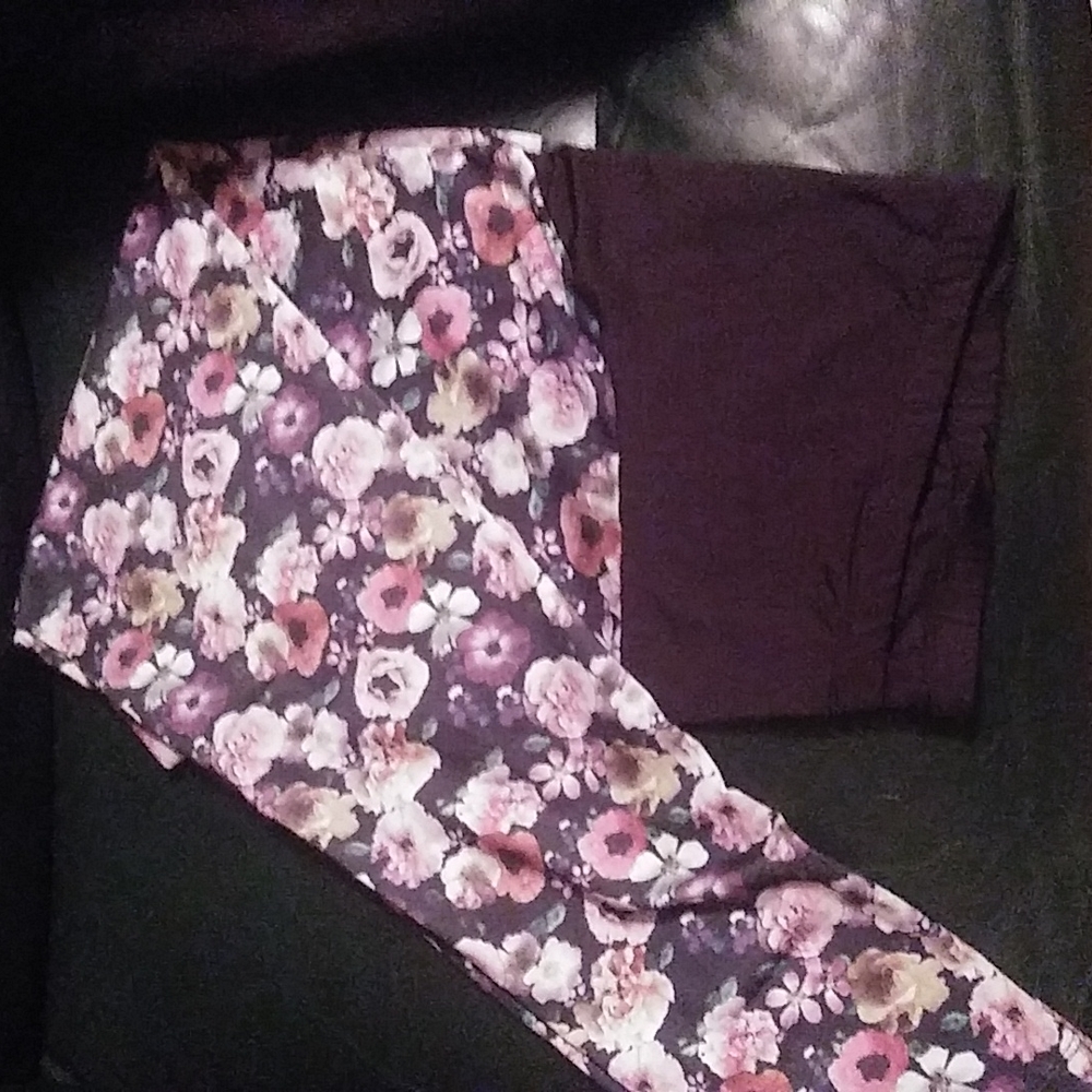 EUC H&M Maternity Leggings!!!    A1